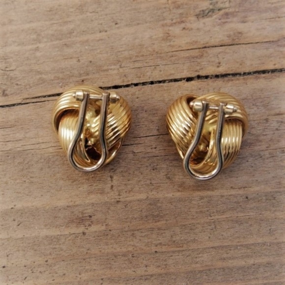 🌟HP🌟Italian 750/18k Gold Love Knot Earrings 8 gm - Picture 4 of 5
